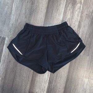 Lululemon hotty hot short